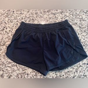 Athleta Shorts Size Medium